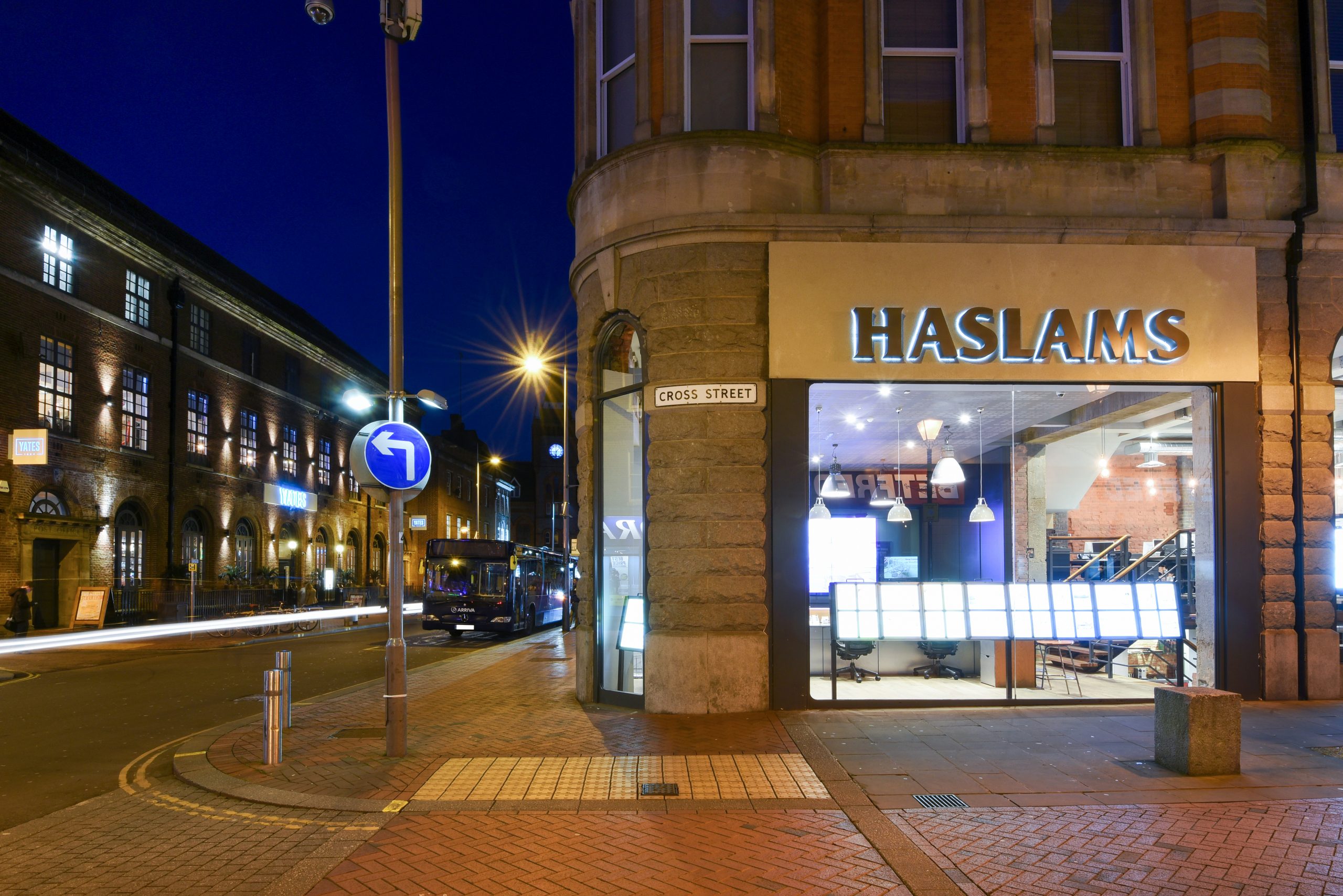 Haslams estate agents office in Reading