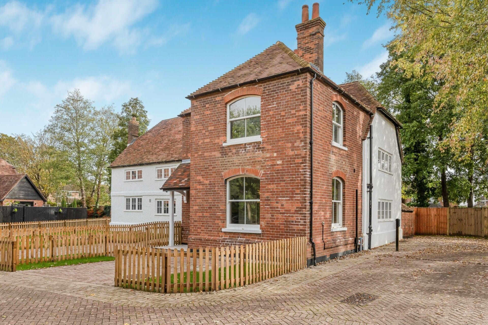 Beansheaf Grange, Old Grange Close, Calcot, Reading RG31 7BW