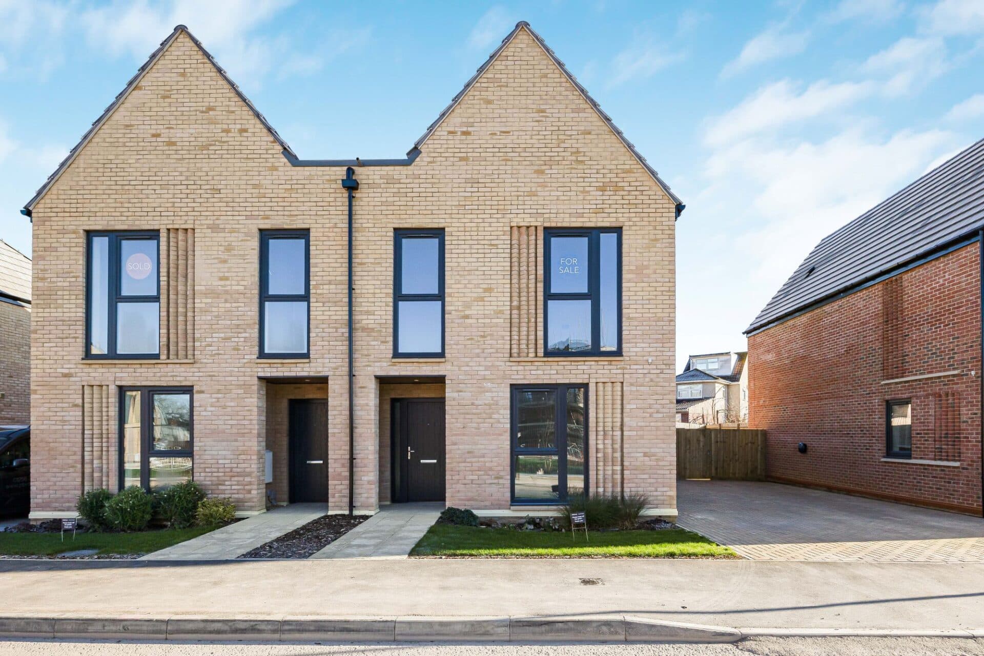 Montem Square, Montem Lane, Slough SL1 2QG