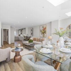 The Turnpike, Herons Lake, Theale, Reading, RG7 5JG