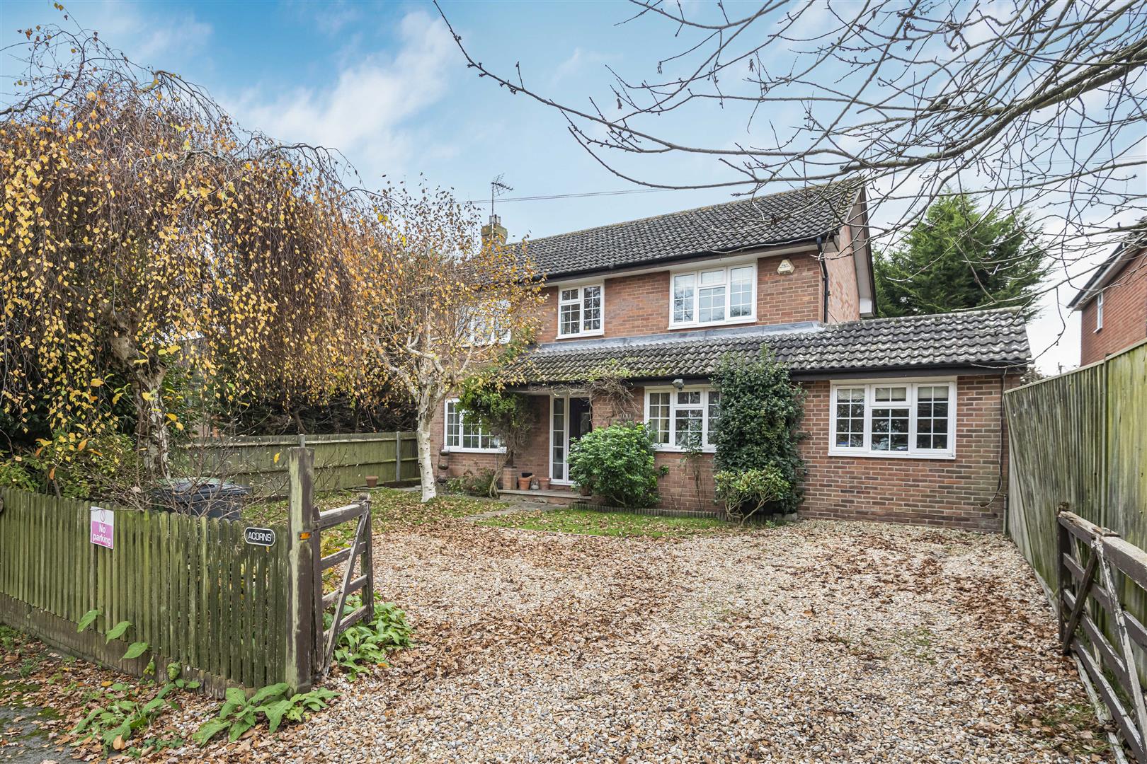 Theale Road, Burghfield, Reading