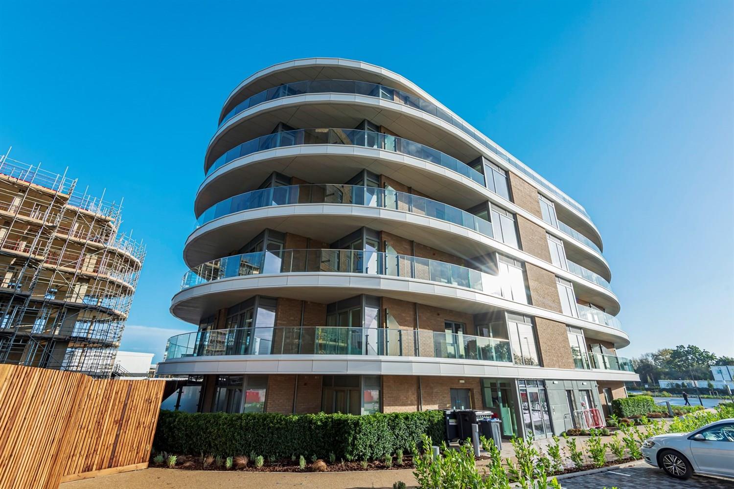 50 Flagstaff Road, Green Park, Reading