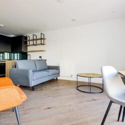 50 Flagstaff Road, Green Park, Reading