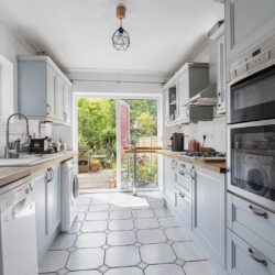 Washington Road, Caversham