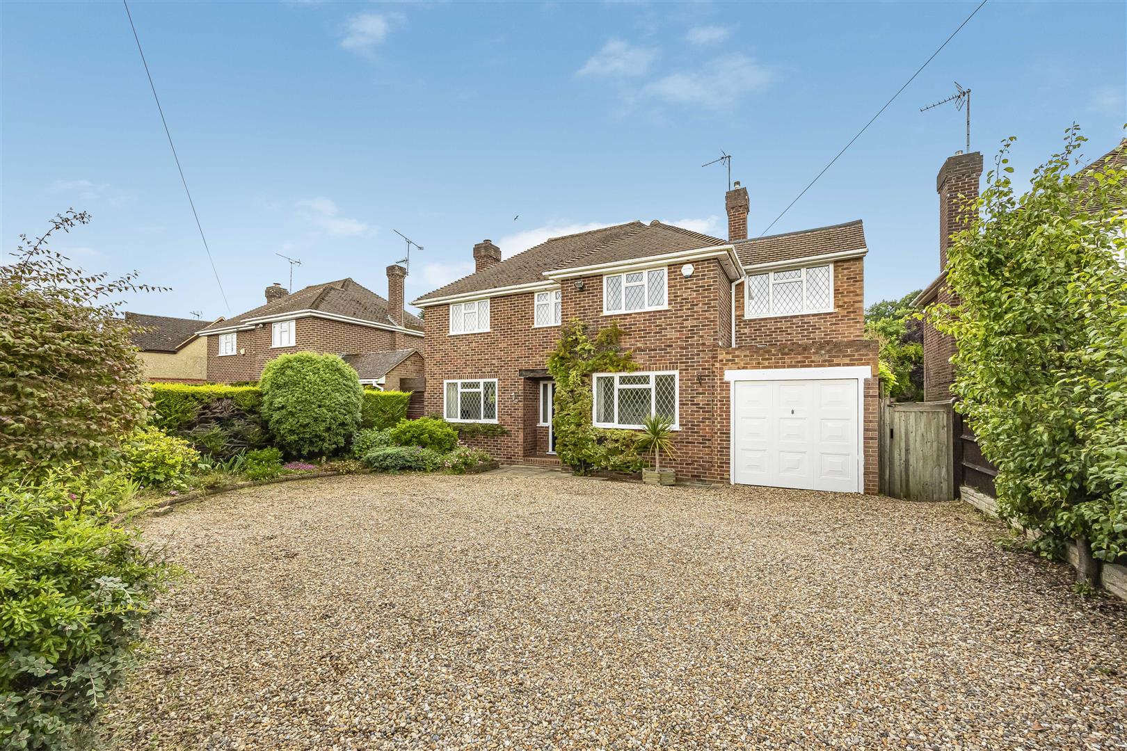 Western Avenue, Woodley, Reading