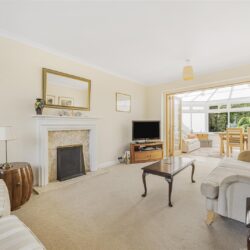 Western Avenue, Woodley, Reading