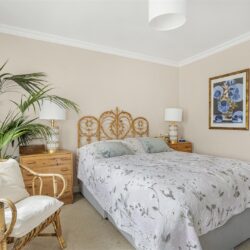Thumbnail Image 9