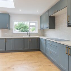 Larissa Close, Tilehurst, Reading