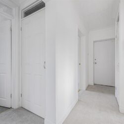 Thumbnail Image 9