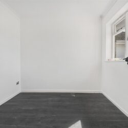 Ravensbourne Drive, Woodley, Reading