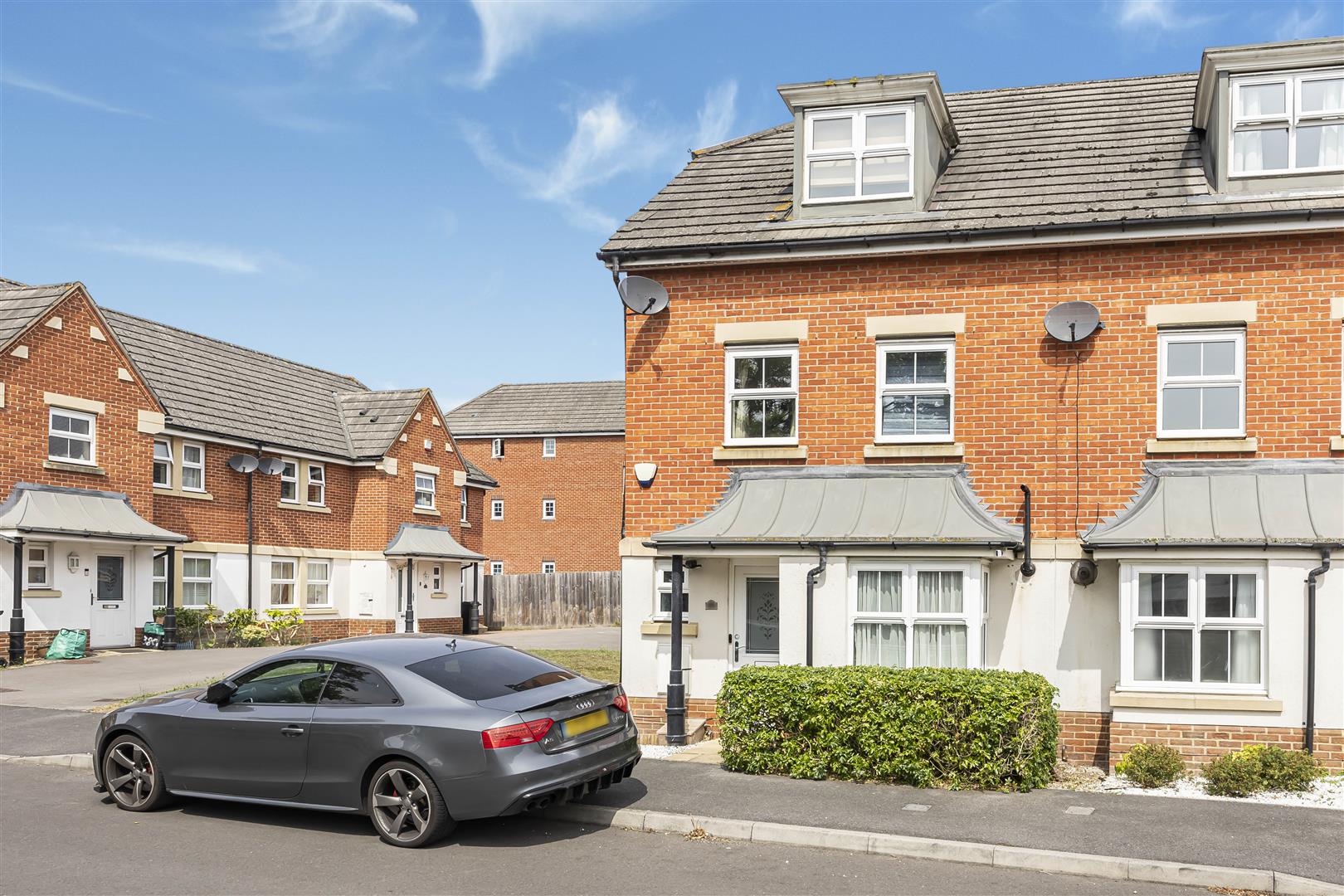 Cirrus Drive, Shinfield, Reading