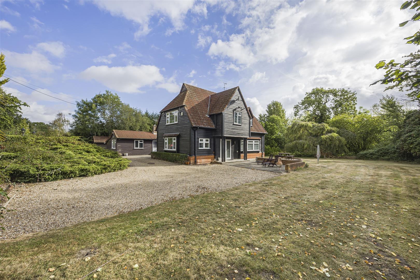 Old Priory Lane, Warfield, Bracknell