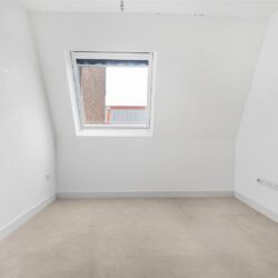 Thumbnail Image 6