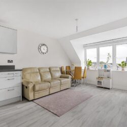 16 Ruston Close, Reading