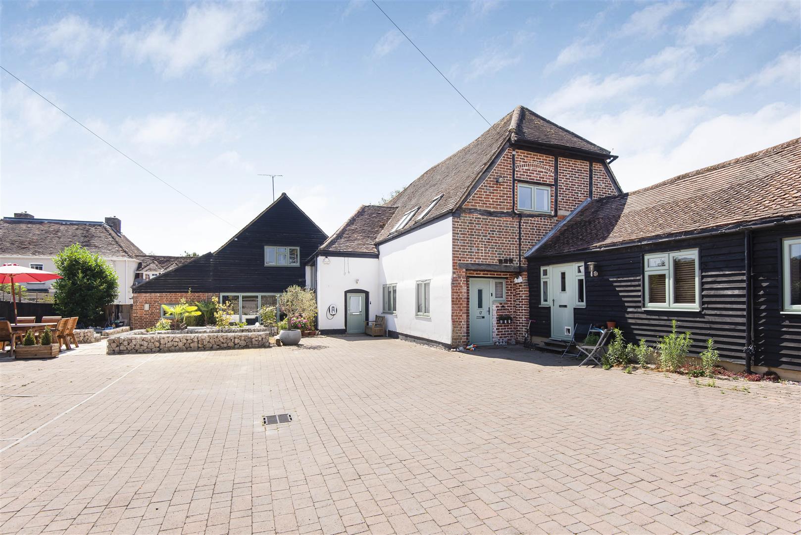 Low Lane, Calcot, Reading