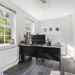 Mimosa Drive, Shinfield, Reading
