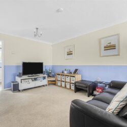 Ashmere Close, Calcot, Reading