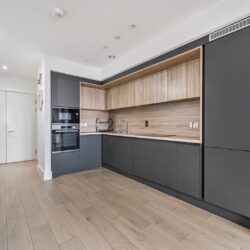 Kings Road, Reading, RG1