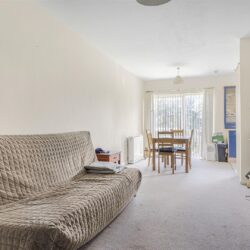 Belgravia Court, Reading