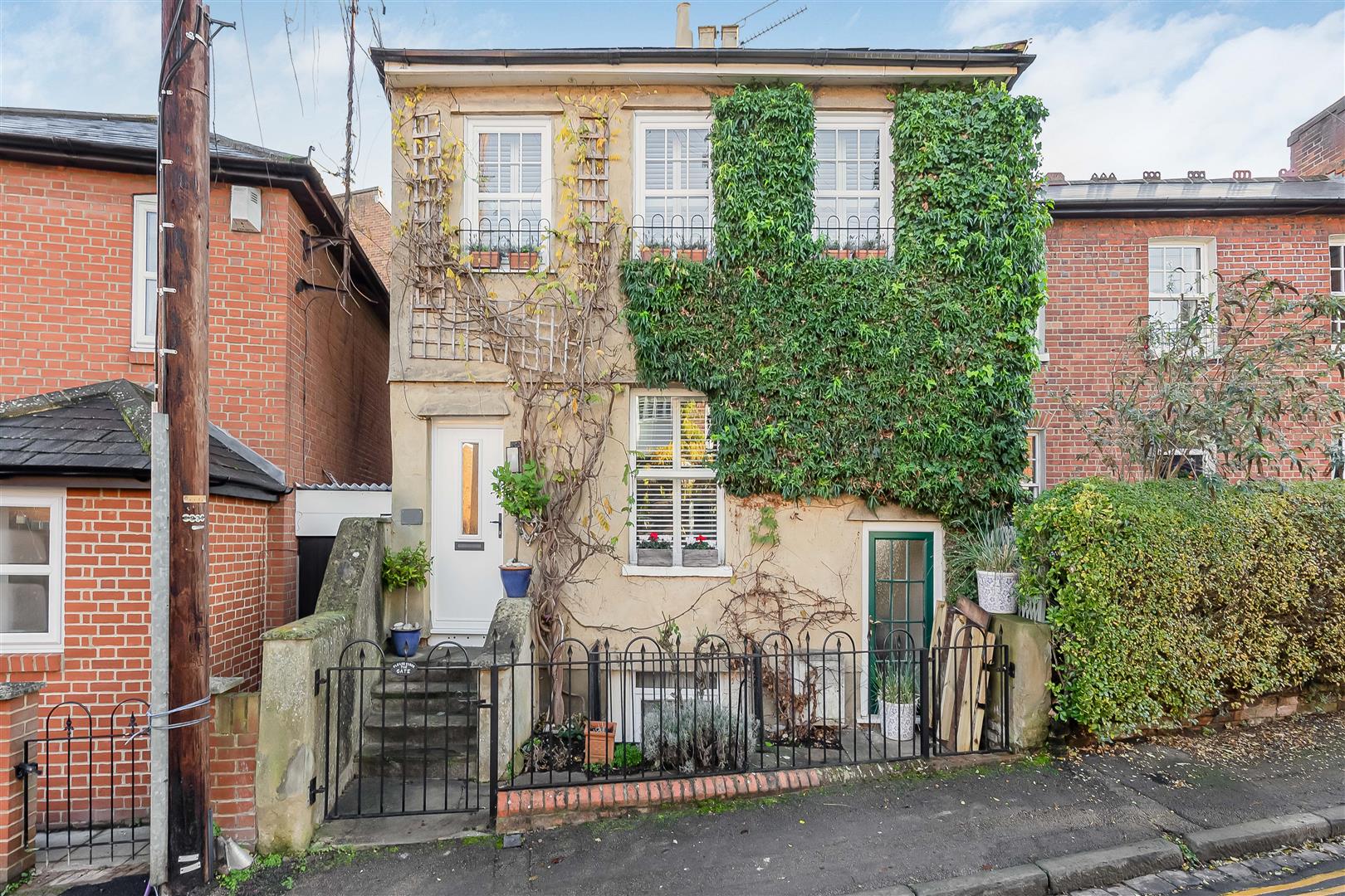 St. Johns Hill, Reading, RG1