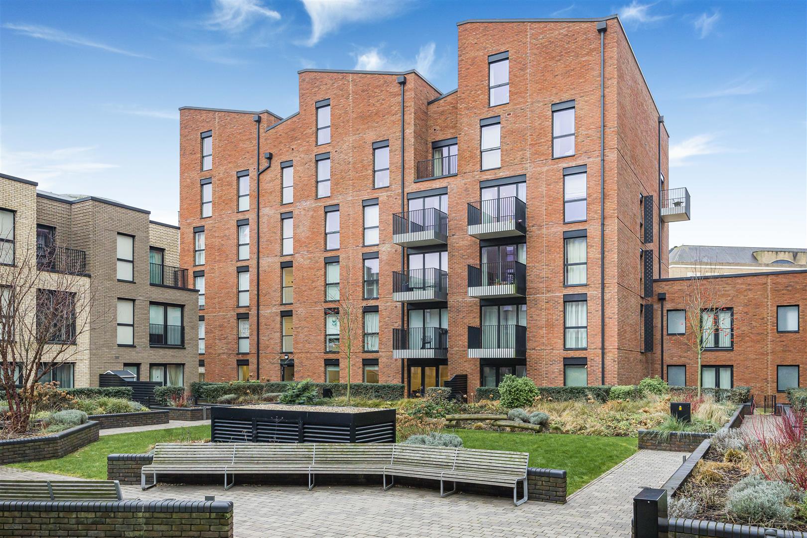 Joseph Huntley Walk, Reading