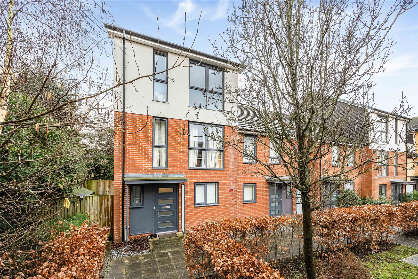 Woolhampton Way, Reading