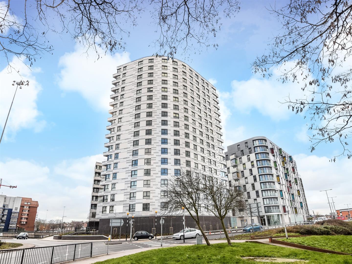 Hewitt, Alfred Street, Reading