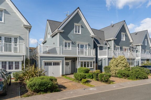 111 Champlain Street Image