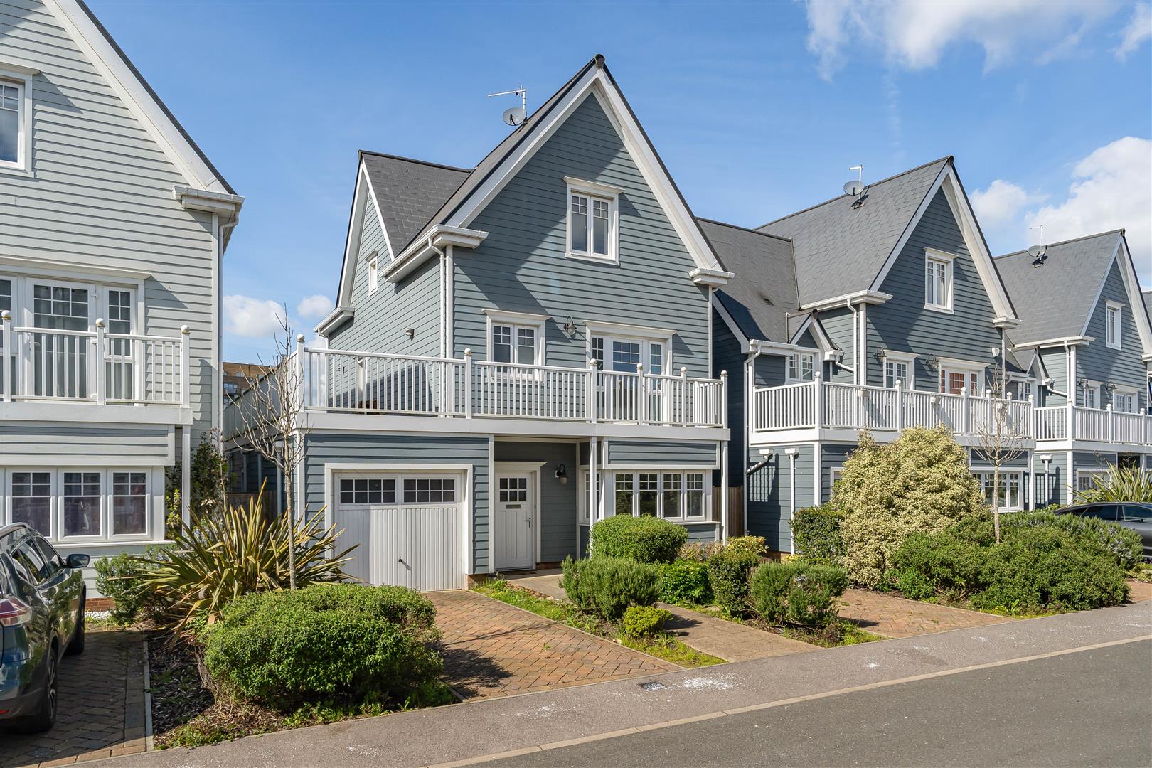 Champlain Street, Reading, RG2