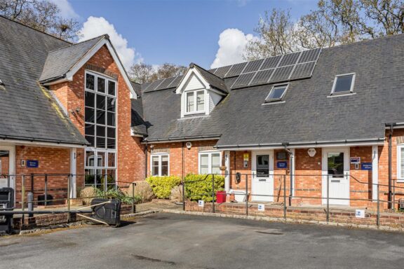 Cleeve House and Goring House Image