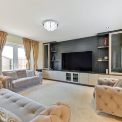 Garrett Drive, Shinfield RG2