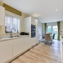 Garrett Drive, Shinfield RG2