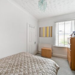 Thumbnail Image 9