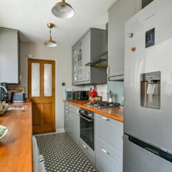 Thumbnail Image 4