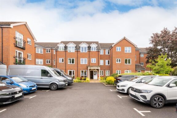 Flat 8, Milward Court Image