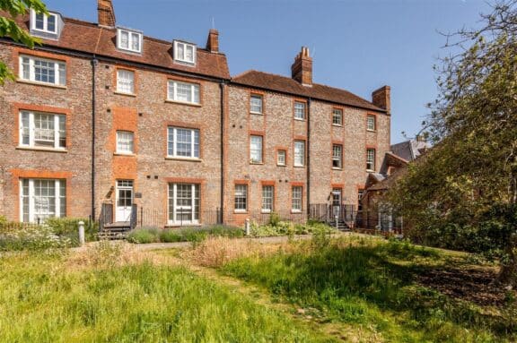 Flat 1, 40 Image