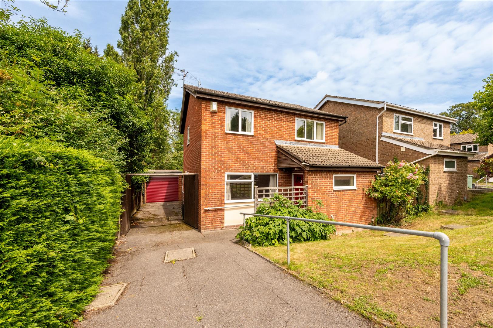 Benson Close, Reading RG2