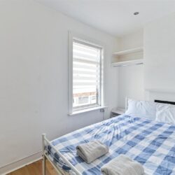 Thumbnail Image 9