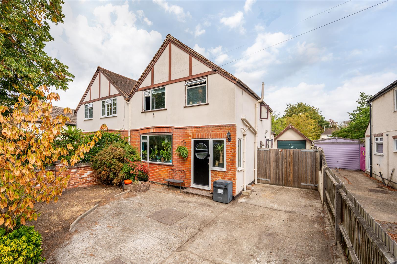 Northcourt Avenue, Reading