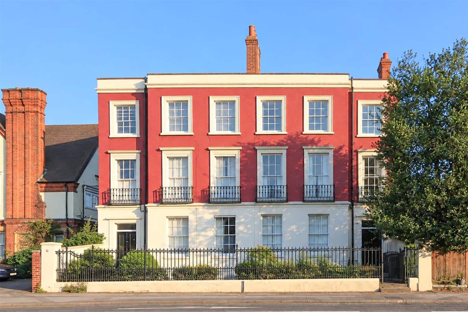 Bath Road, Reading RG1