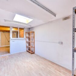 Thumbnail Image 13