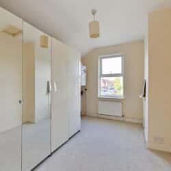 Thumbnail Image 5