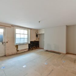 Thumbnail Image 4