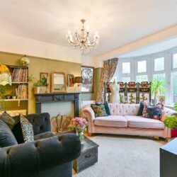 Thumbnail Image 1